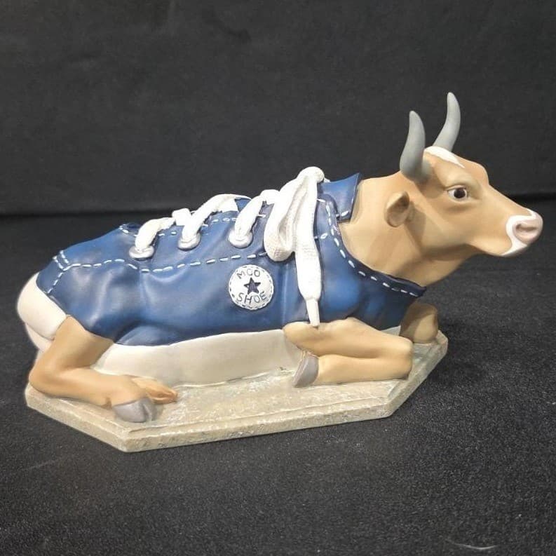 Cow Parade Mooshoe Figurine, Westland Giftware, Collectible #9125, No Box/Tag - Thumbnail 4