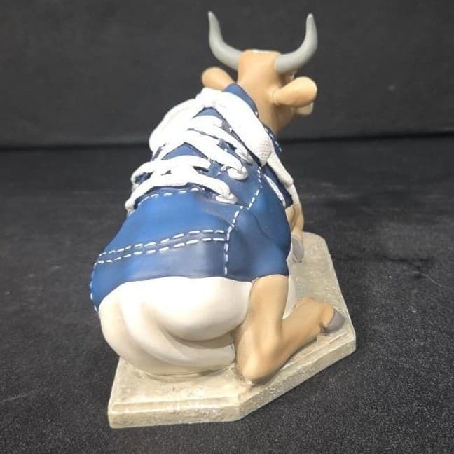 Cow Parade Mooshoe Figurine, Westland Giftware, Collectible #9125, No Box/Tag - Thumbnail 5