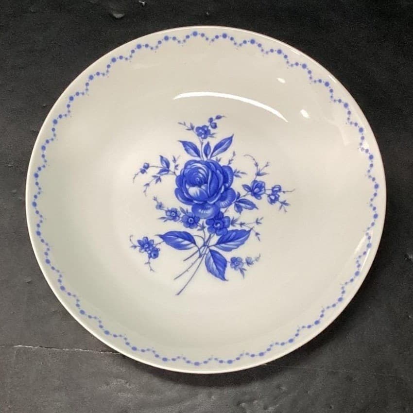 Alboth & Kaiser Bavaria Salad Bowls, Set of 4, Vintage Blue Floral Tableware - Thumbnail 3