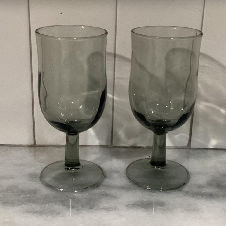 Duz Crystal Smoke Gray Water Goblets, Set of 2, Mid Century Footed Glasses - Thumbnail 9