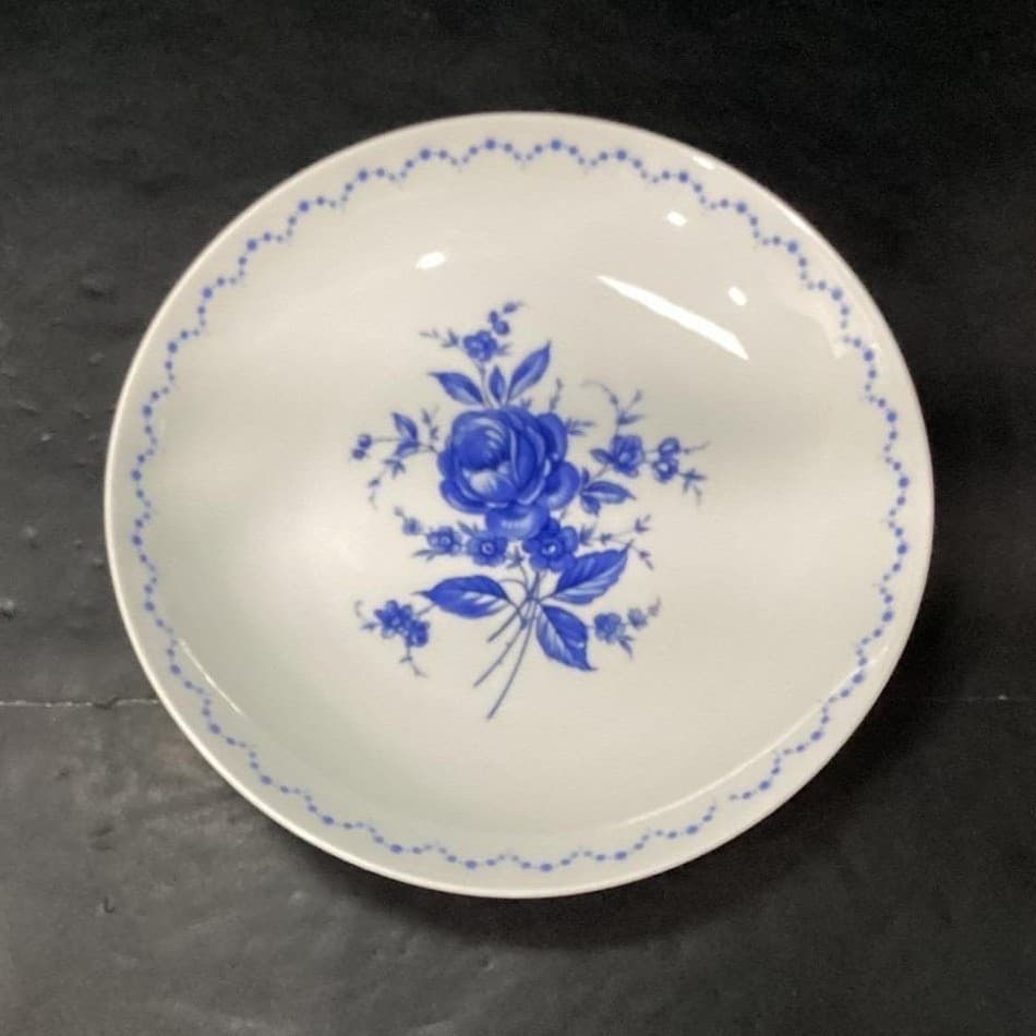 Alboth & Kaiser Bavaria Salad Bowls, Set of 2, Vintage Blue Floral Tableware - Thumbnail 3