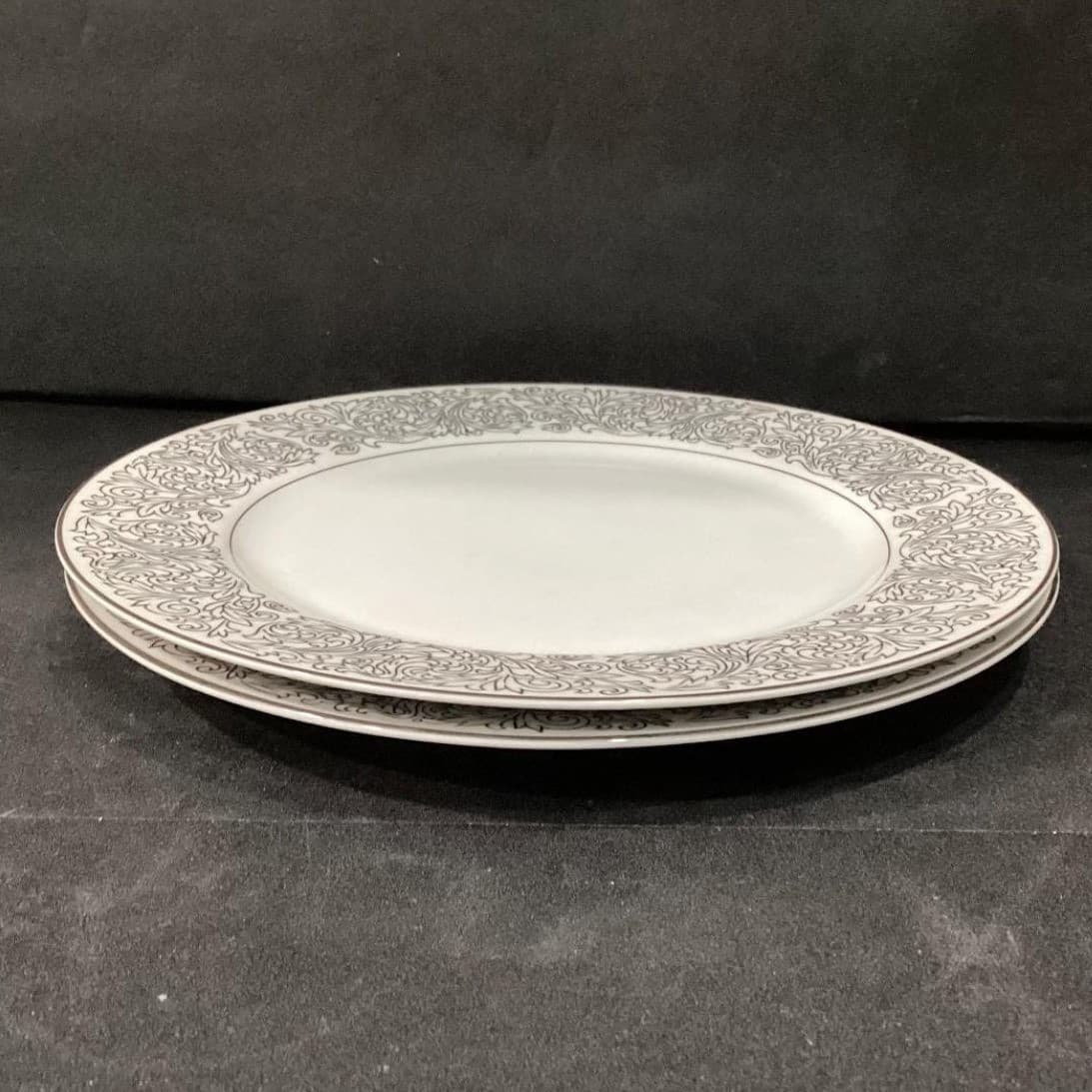 Brookwood Porcelain by Interpace Corporation M2001 Santiago 2 Dinner Plates - Thumbnail 8