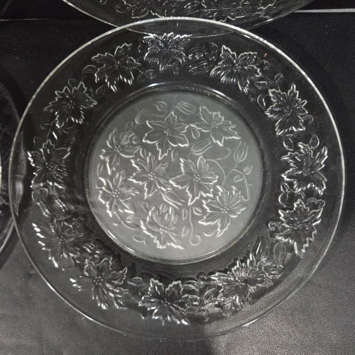 Princess House Fantasia Dinner Plates, Set Of 4, Vtg Frosted Center Dinnerware - Thumbnail 4