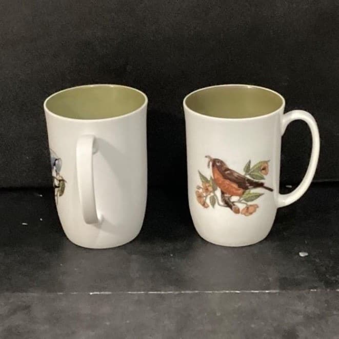 Fitz & Floyd Wild Birds Coffee Cups, Set of 2, Blue Jay and Robin Design Mugs - Thumbnail 10