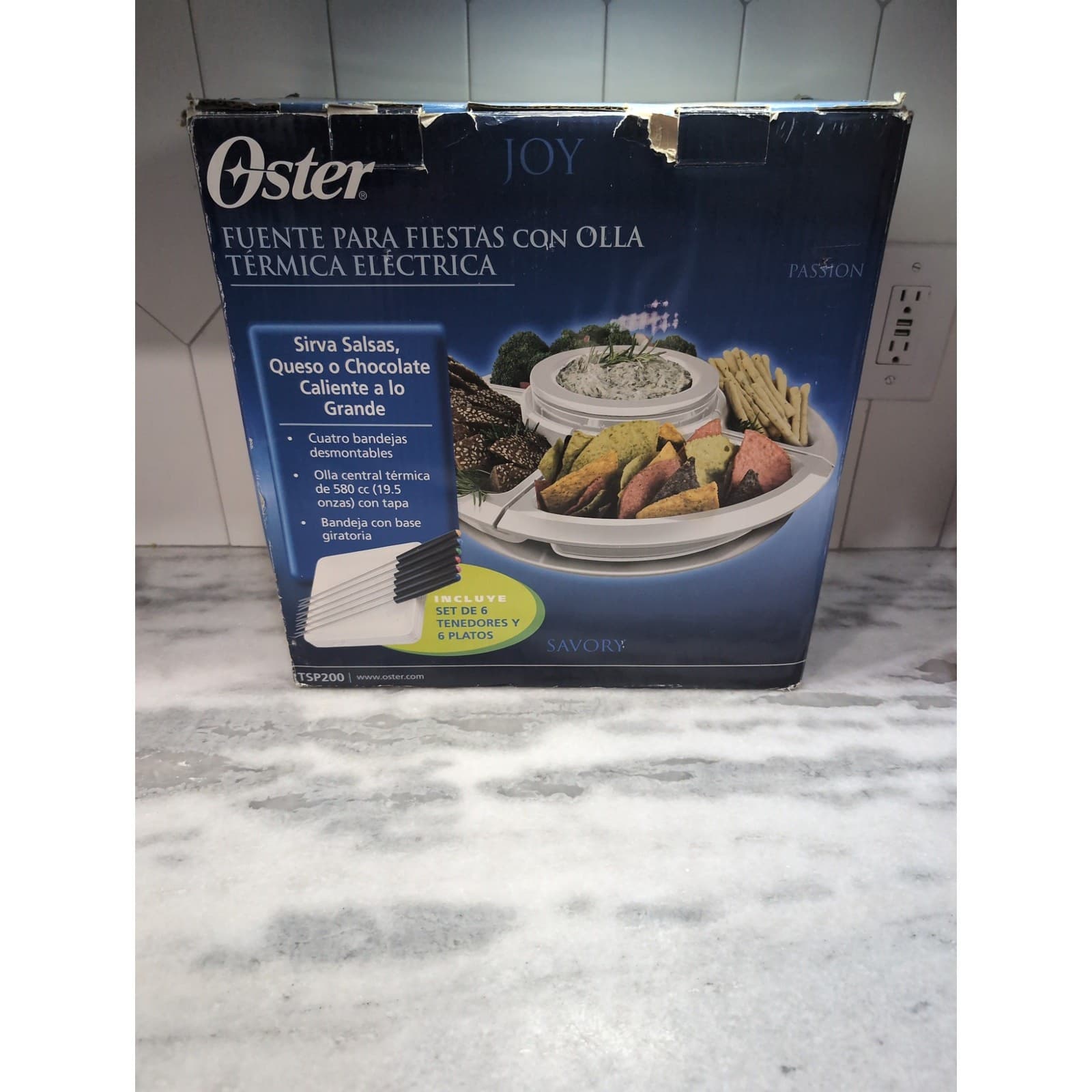 Oster White Party Serving Platter with Electric Warming Pot #TSP200, Damage Box