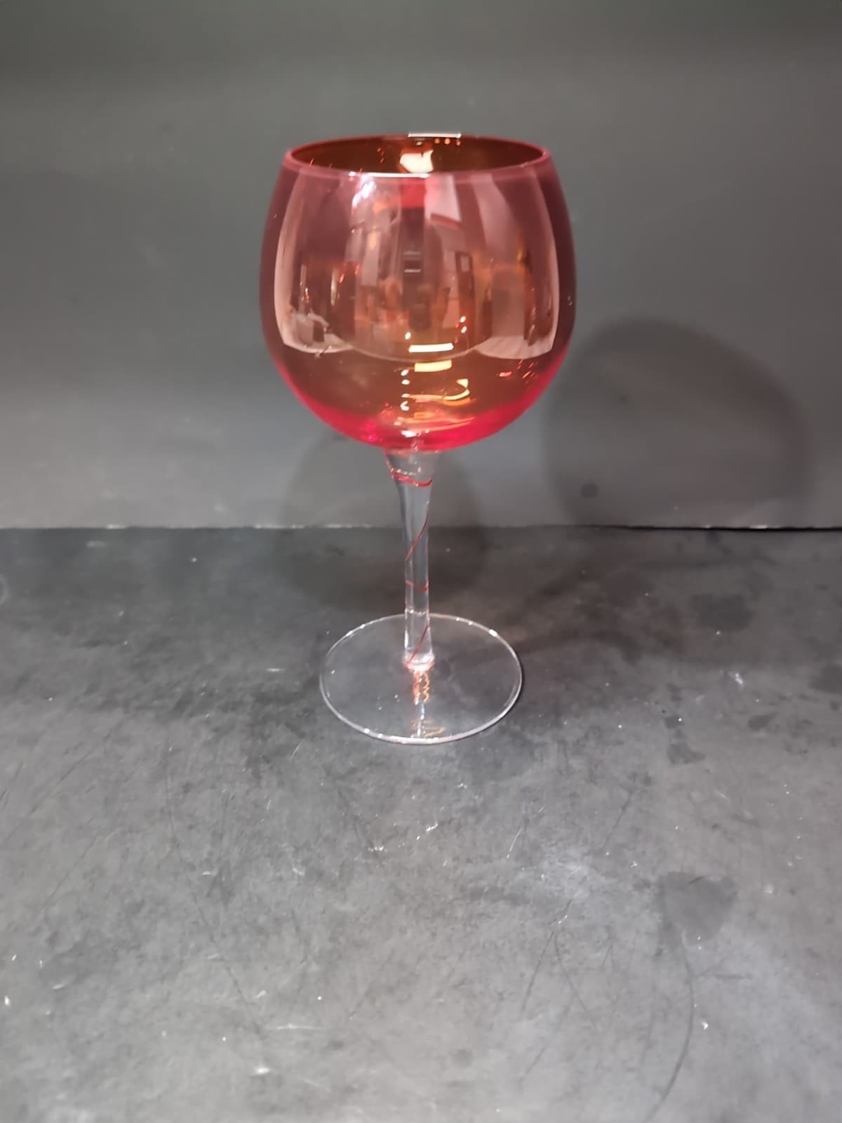 Aromatic Wine Goblet 24 oz, Red Swirl Stem Glass, Vintage Balloon Wine Glass - Thumbnail 4