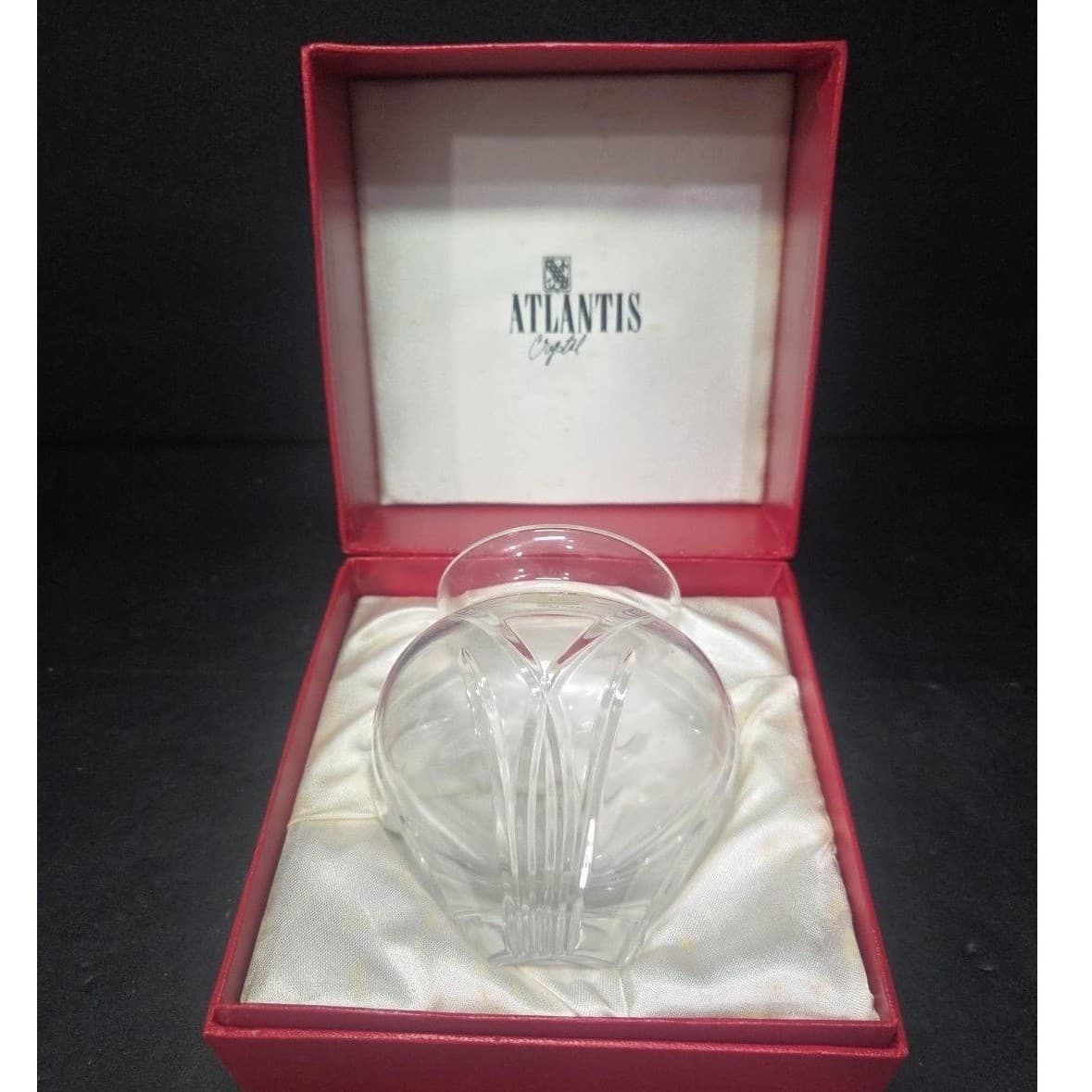 Atlantis Full Lead Crystal Vase, Vintage Handblown Clear Glass, Mantel Decor - Thumbnail 11