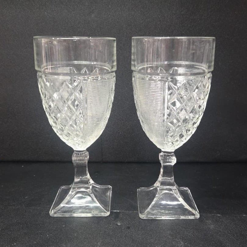 Saben Glass Contessa Water Goblets, Set Of 2, Vintage Square Footed Stemware - Thumbnail 4