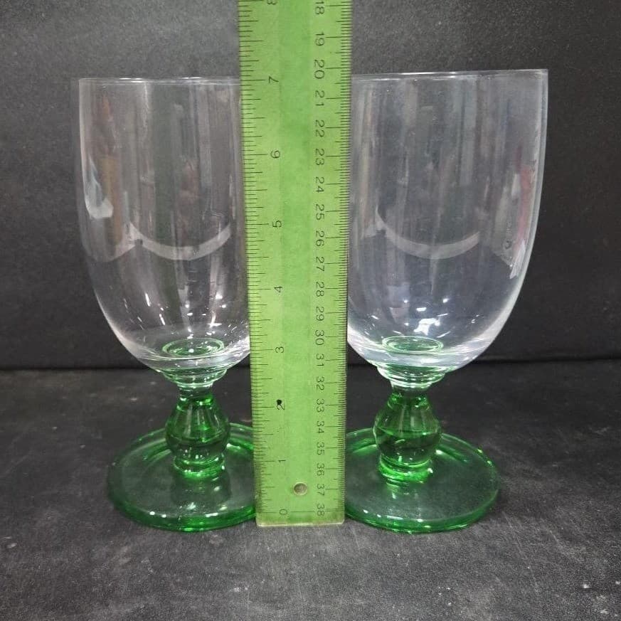 Green Bubble Stem Wine Glasses, Set of 2, Vintage Clear Bulb Stemware, Drinkware - Thumbnail 9