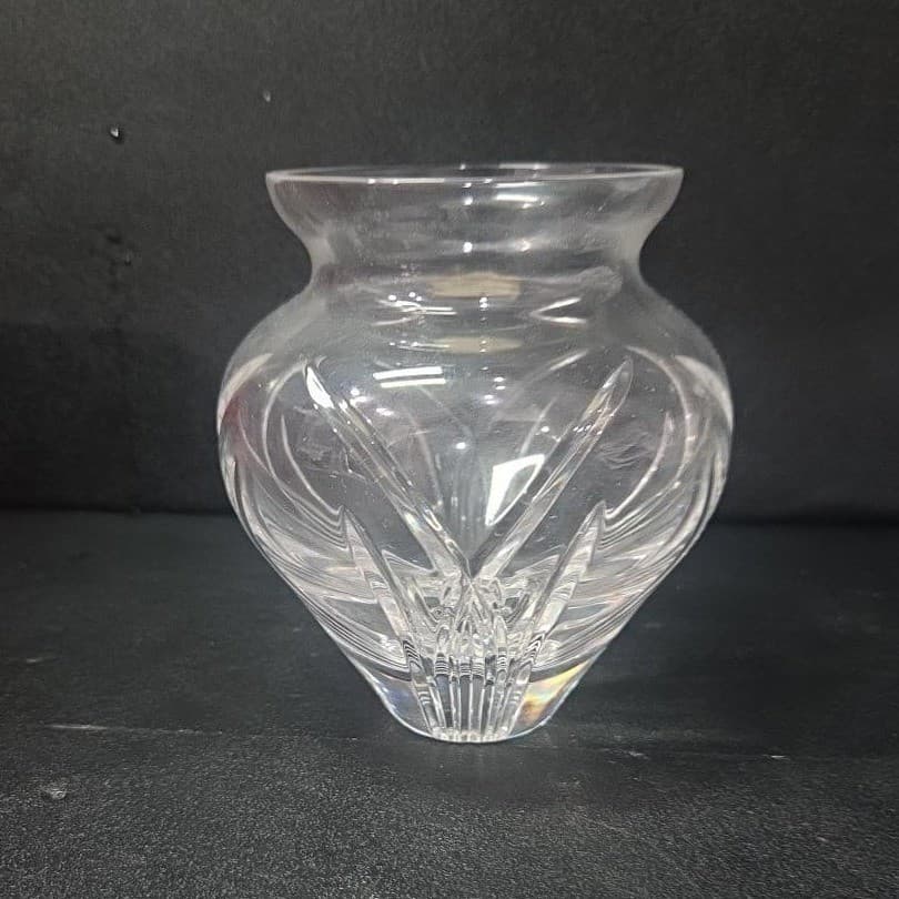 Atlantis Full Lead Crystal Vase, Vintage Handblown Clear Glass, Mantel Decor - Thumbnail 5