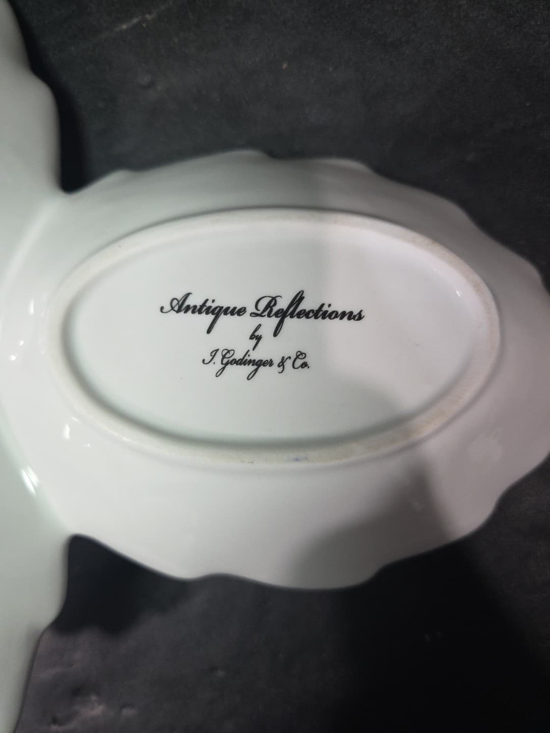 Godinger Antique Reflections 3-Part Serving Dish, Silver Tone Divided Tray - Thumbnail 3
