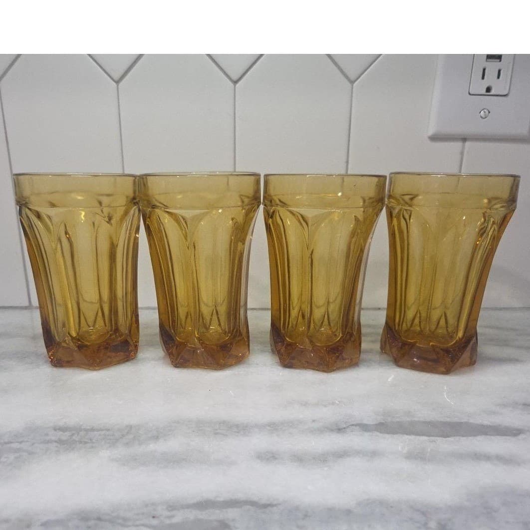 Anchor Hocking Amber Highball Glasses, Set of 4, Vintage Barware, Glass Tumblers - Thumbnail 5