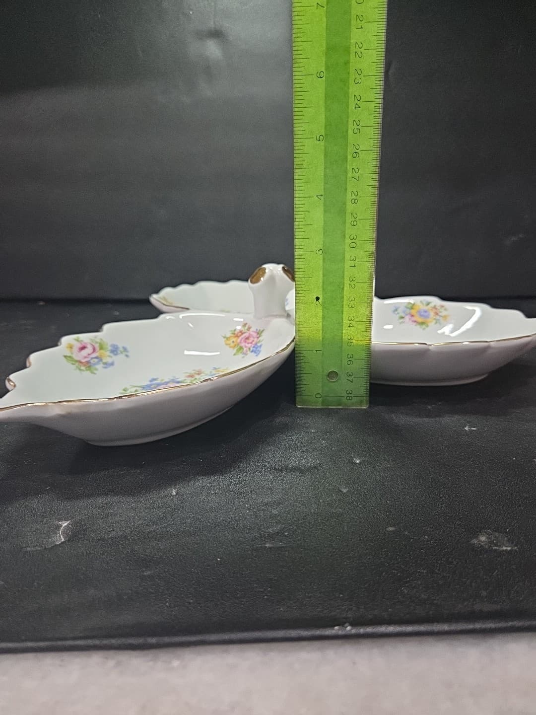 Godinger Antique Reflections 3-Part Serving Dish, Silver Tone Divided Tray - Thumbnail 6