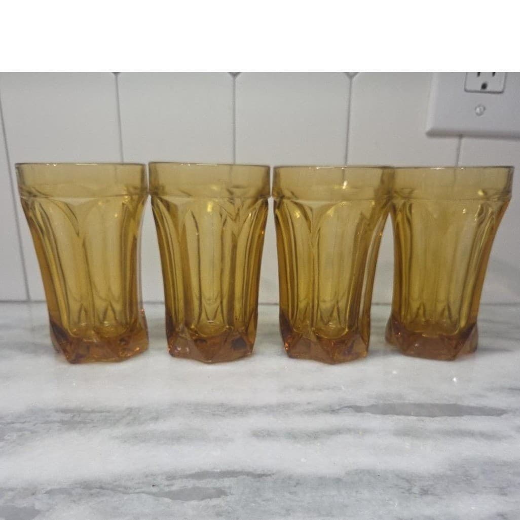 Anchor Hocking Amber Highball Glasses, Set of 4, Vintage Barware, Glass Tumblers - Thumbnail 3