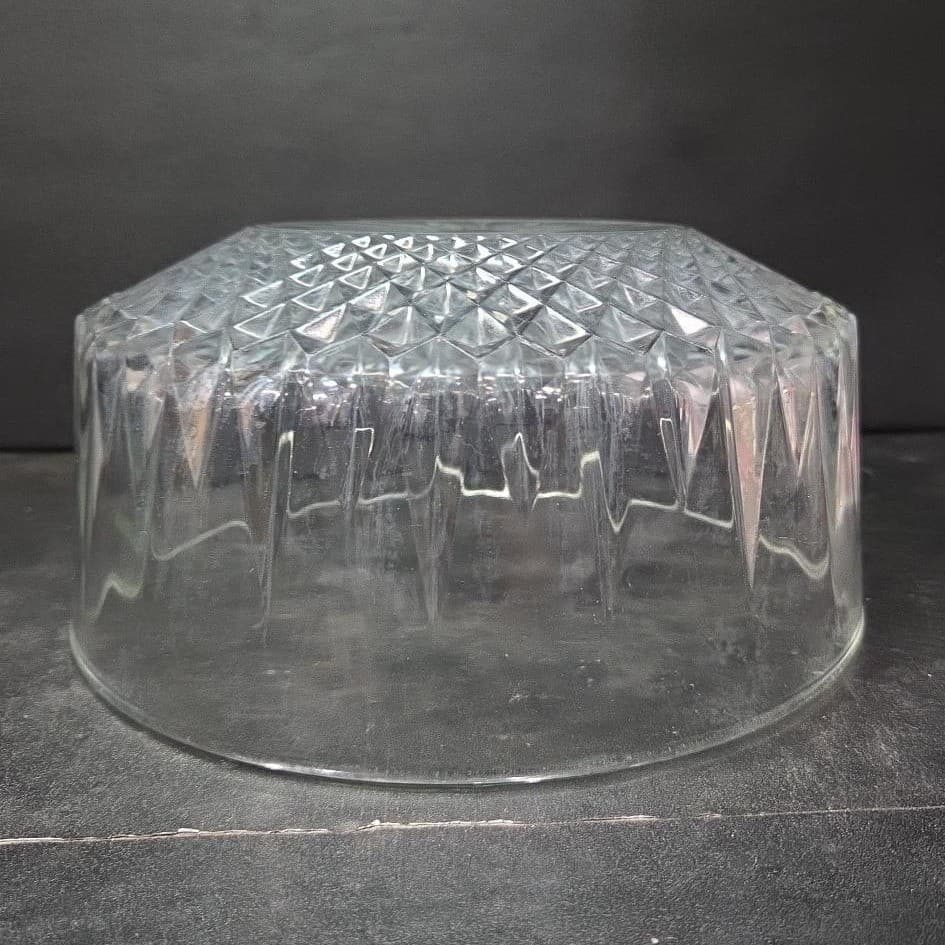 Arcoroc France Crystal Clear Salad Bowl, Vintage Starburst Design, Dinnerware - Thumbnail 10