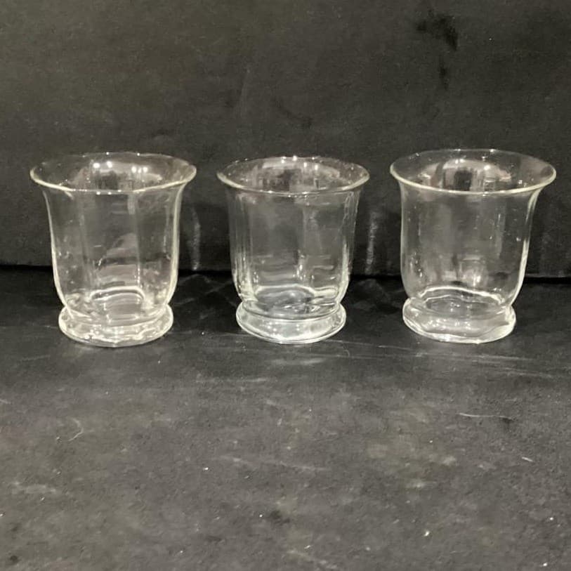Set of 3 Paneled Clear Glass Votive Candle Holders - Thumbnail 8