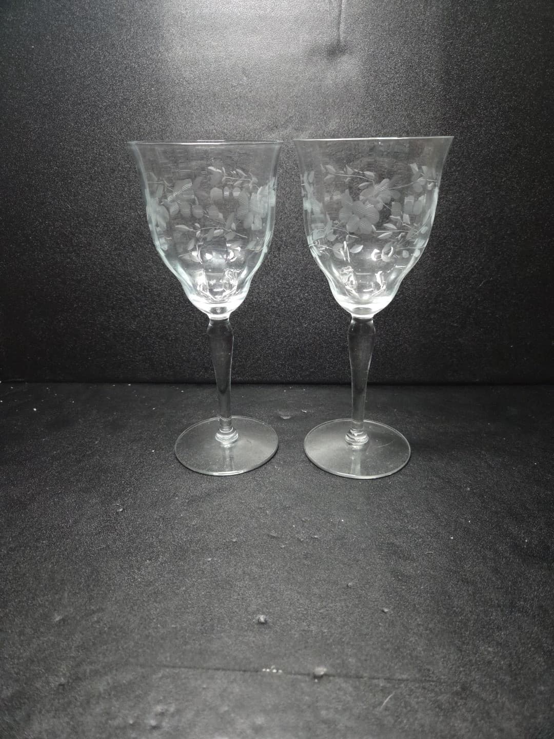 Weston Style Optic Crystal Water Goblets, Set Of 2, Floral Wine Glasses, Elegant - Thumbnail 3
