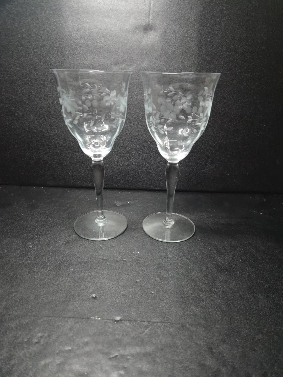Weston Style Optic Crystal Water Goblets, Set Of 2, Floral Wine Glasses, Elegant