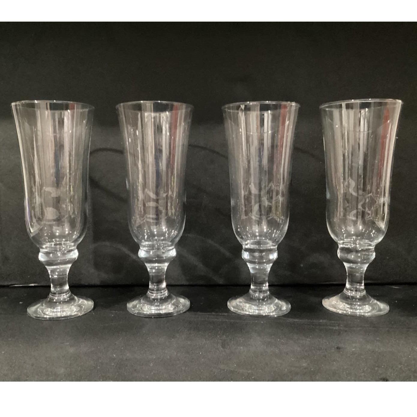 Circleware Capri Champagne Flutes Set of 4 - Thumbnail 7