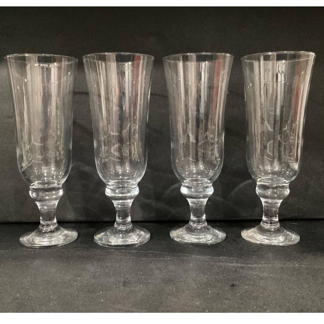 Circleware Capri Champagne Flutes Set of 4 - Thumbnail 11