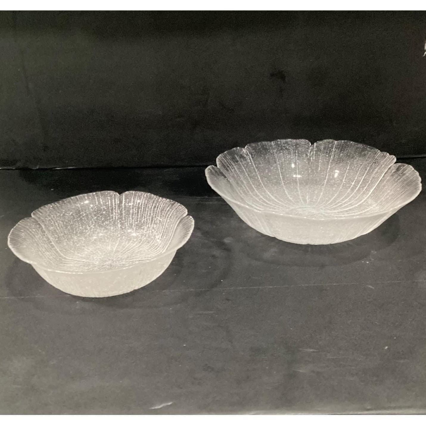 Mikasa Kurata Inspired Bowls Clear Bubble Glass Lotus Flower Ice Floral Set of 2 - Thumbnail 11