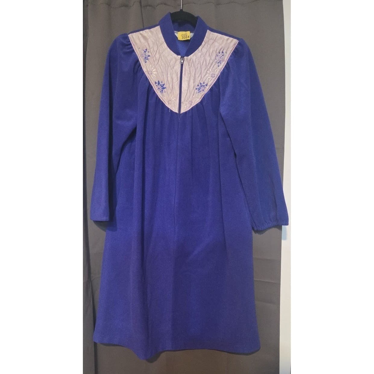 HomeWear Royal Blue Fleece Zip Front Robe, Vintage Quilted Floral Yoke, USA Made - Thumbnail 3