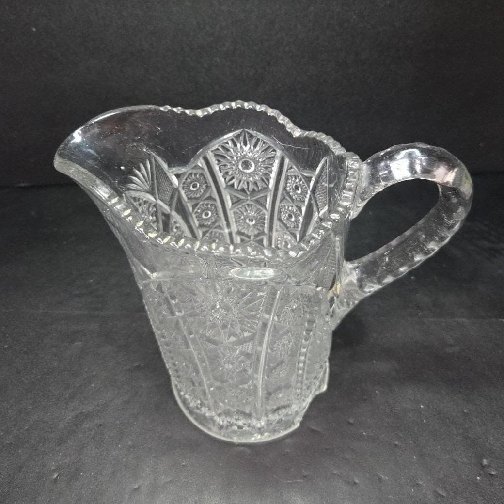 Indiana Glass Paneled Daisy Pitcher, EAPG Pitcher, 32 oz Serveware, Glassware - Thumbnail 7