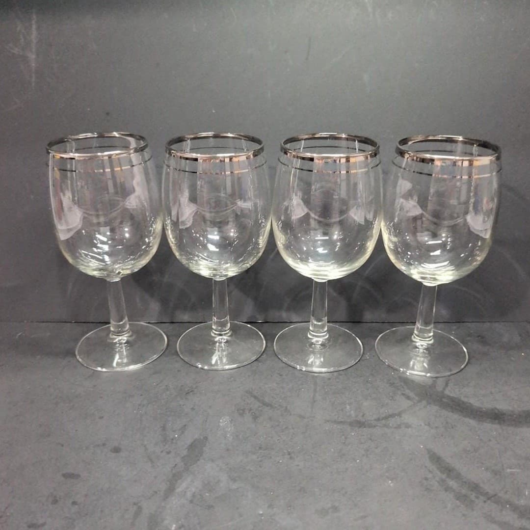 Platinum Rimmed Wine Glasses, Set of 4, Replacement Stemware, Vintage Drinkware - Thumbnail 4