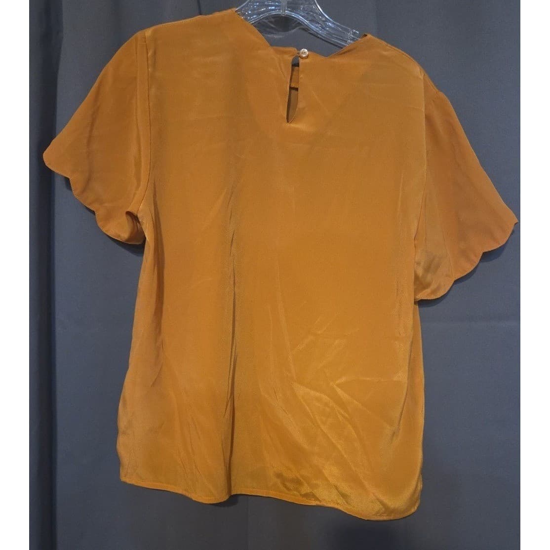 Sara Stephen Mustard Yellow Blouse, Women's Small Keyhole Back, Scalloped Sleeve - Thumbnail 4
