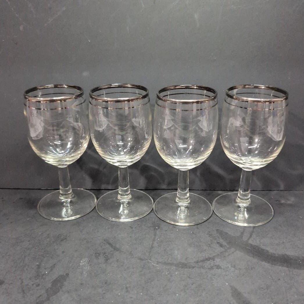 Platinum Rimmed Clear Wine Glasses, Set of 4, Vintage Replacement Stemware, MCM - Thumbnail 4