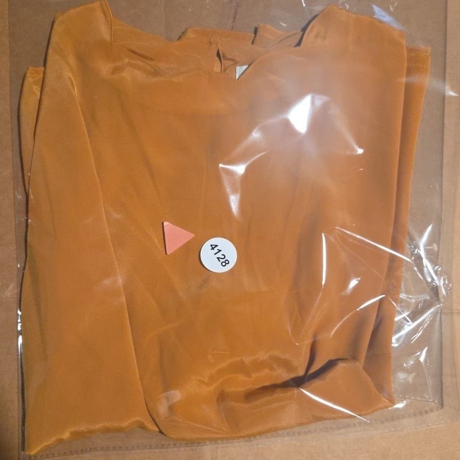 Sara Stephen Mustard Yellow Blouse, Women's Small Keyhole Back, Scalloped Sleeve - Thumbnail 8