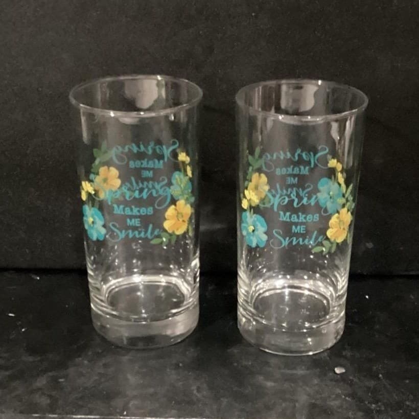 Spring Makes Me Smile Glass Tumblers, Set of 2, Inspirational Glasses, Drinkware - Thumbnail 2