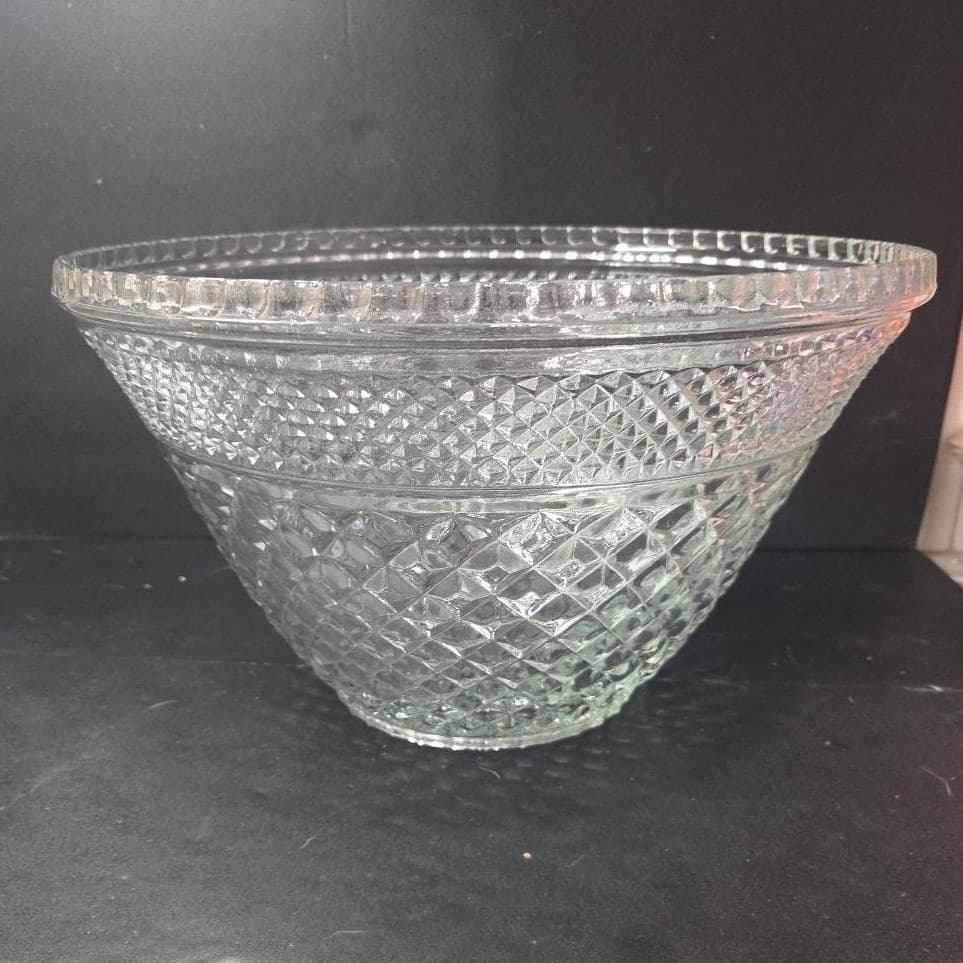 Anchor Hocking Arlington Punch Bowl, 18 Cups Included, Vintage Clear Glassware - Thumbnail 8