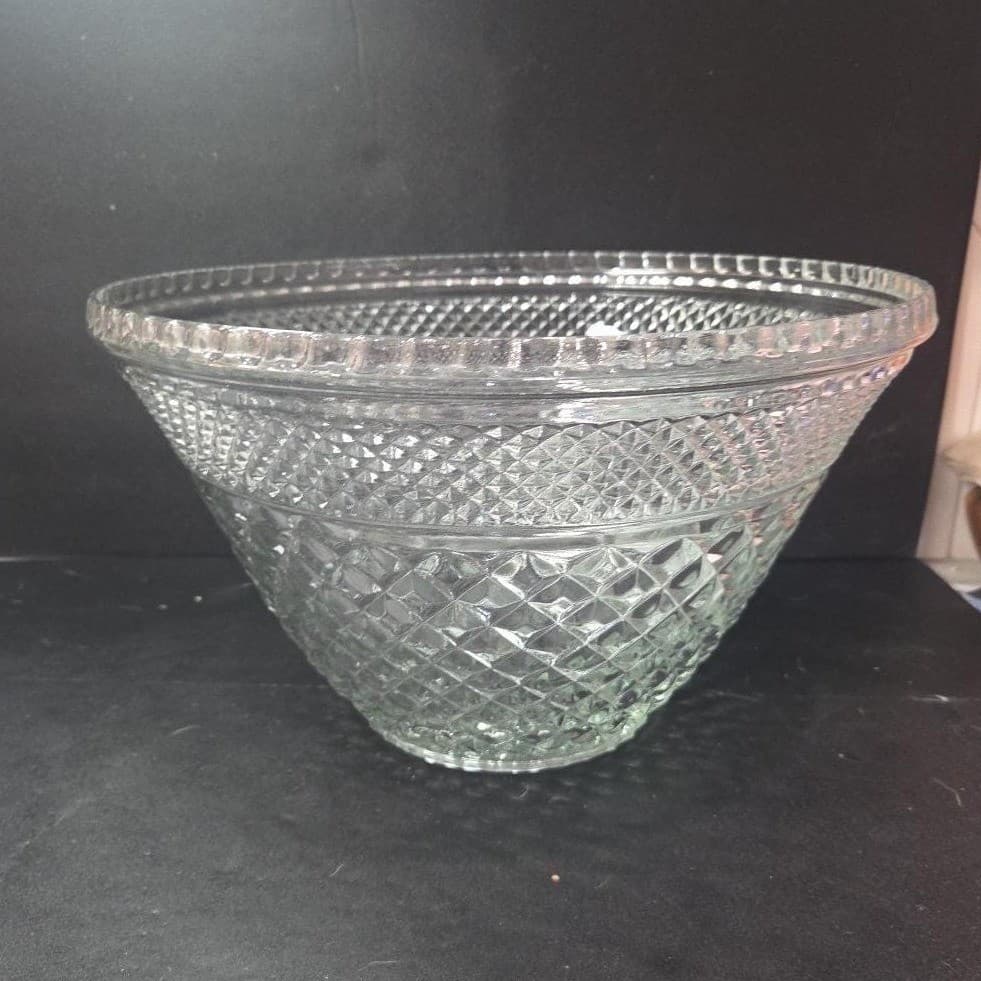 Anchor Hocking Arlington Punch Bowl, 18 Cups Included, Vintage Clear Glassware - Thumbnail 7