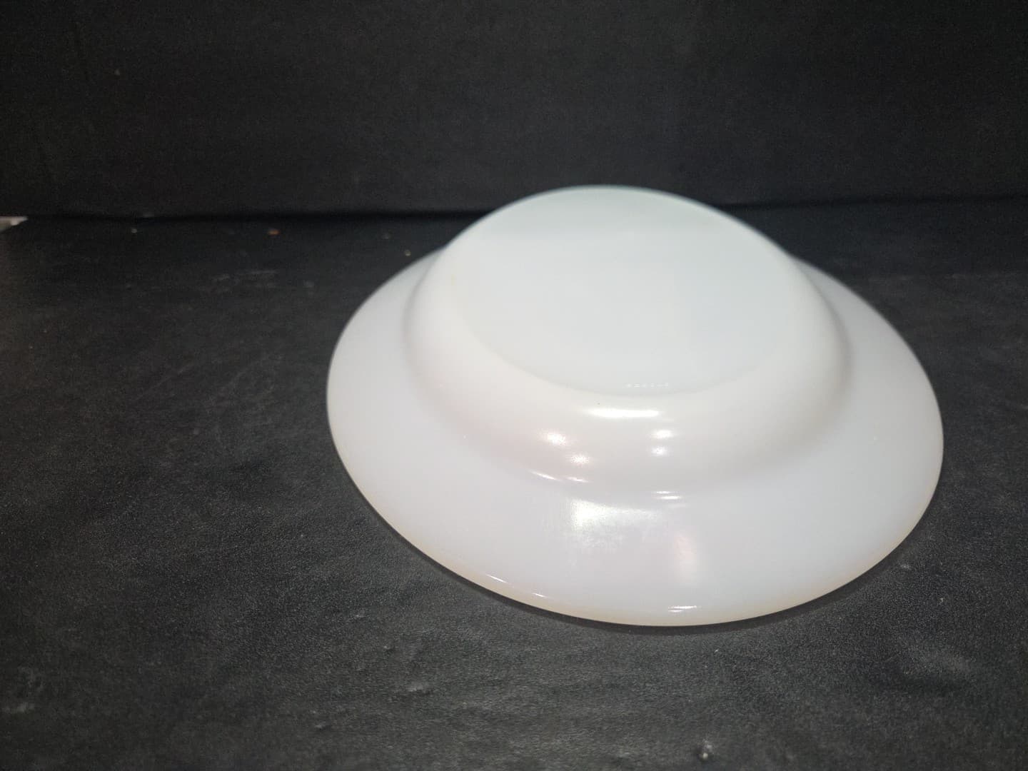 Arcopal Opal Ware Oval Platter, Birds & Flowers Design, Vintage Milk Glass - Thumbnail 10