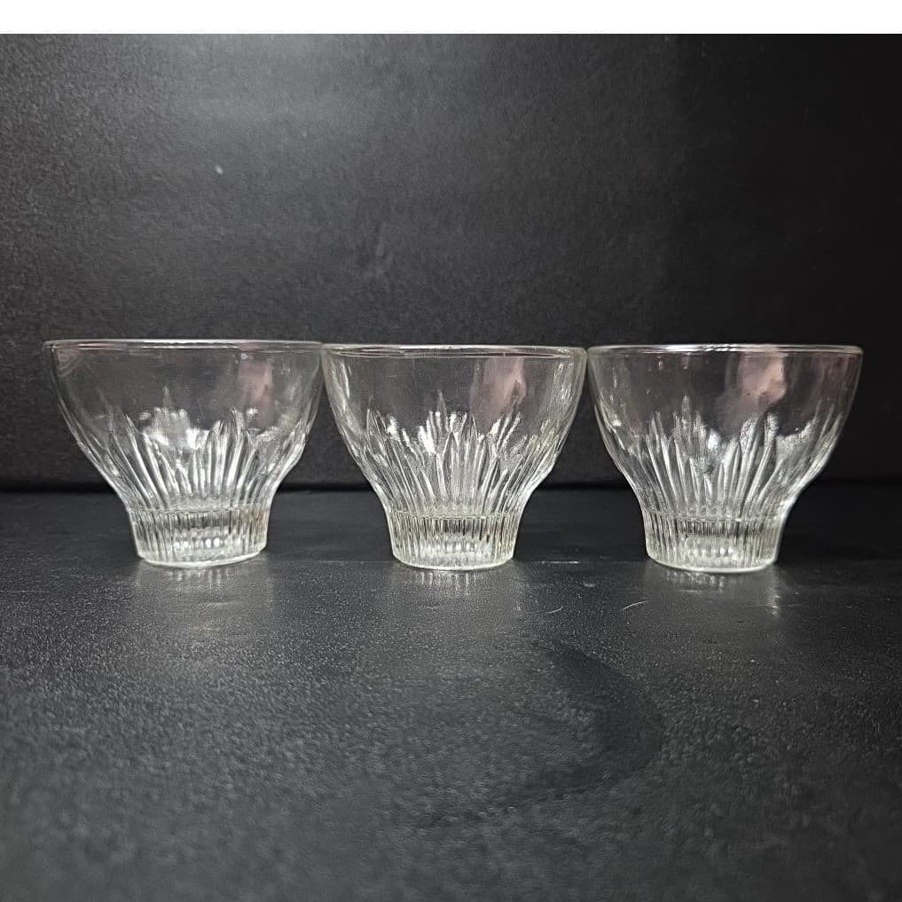 Indiana Glass Footed Cocktail Glasses, Set of 3, Vintage Ribbed Design Tumblers - Thumbnail 2