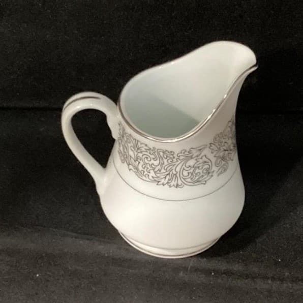 Brookwood Porcelain by Interpace Corporation M2001 Santiago Creamer & Sugar - Thumbnail 8
