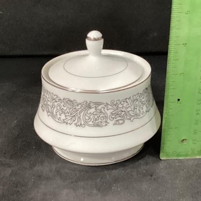 Brookwood Porcelain by Interpace Corporation M2001 Santiago Creamer & Sugar - Thumbnail 15