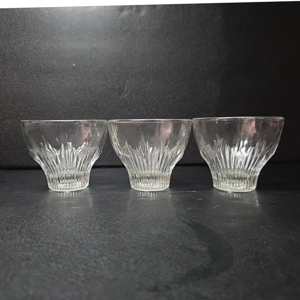 Indiana Glass Footed Cocktail Glasses, Set of 3, Vintage Ribbed Design Tumblers - Thumbnail 5