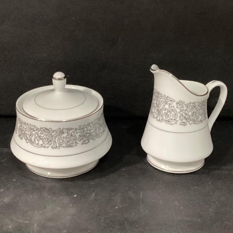 Brookwood Porcelain by Interpace Corporation M2001 Santiago Creamer & Sugar