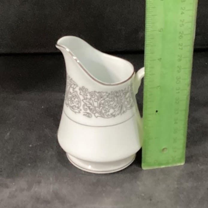 Brookwood Porcelain by Interpace Corporation M2001 Santiago Creamer & Sugar - Thumbnail 10