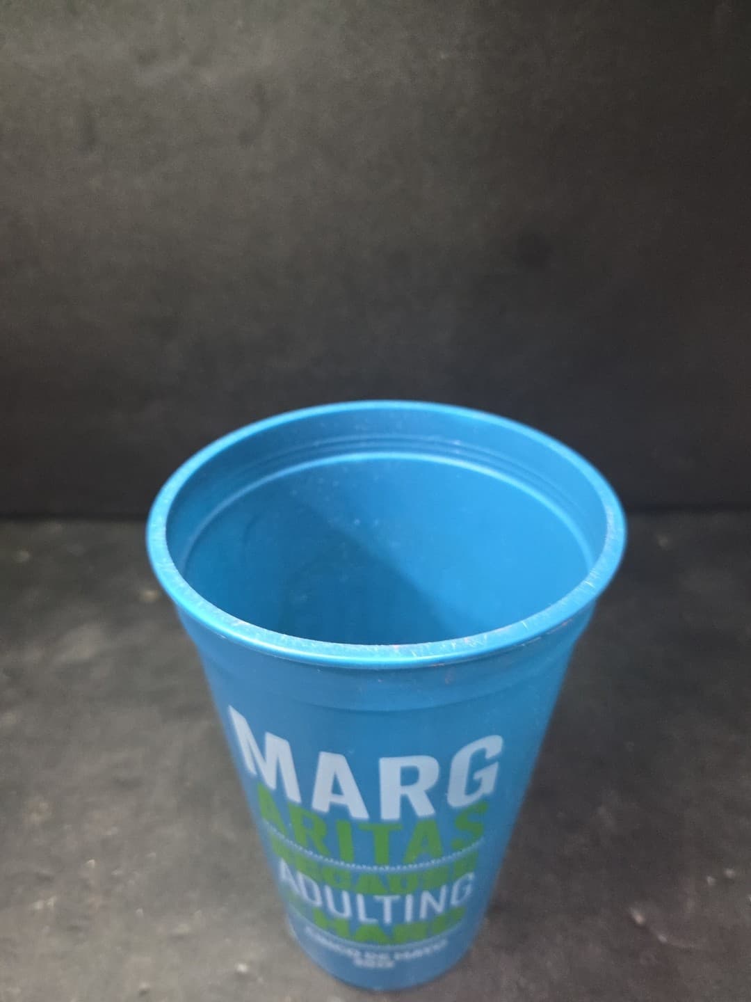 Chili’s Bar Restaurant Margarita Cocktail Cup “Marg Madness” 16oz Blue Green - Thumbnail 5