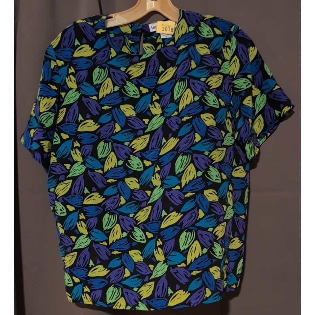 Anna and Frank Silk Short Sleeve Blouse, Woman's Small, Abstract Leaf Black Blue - Thumbnail 3
