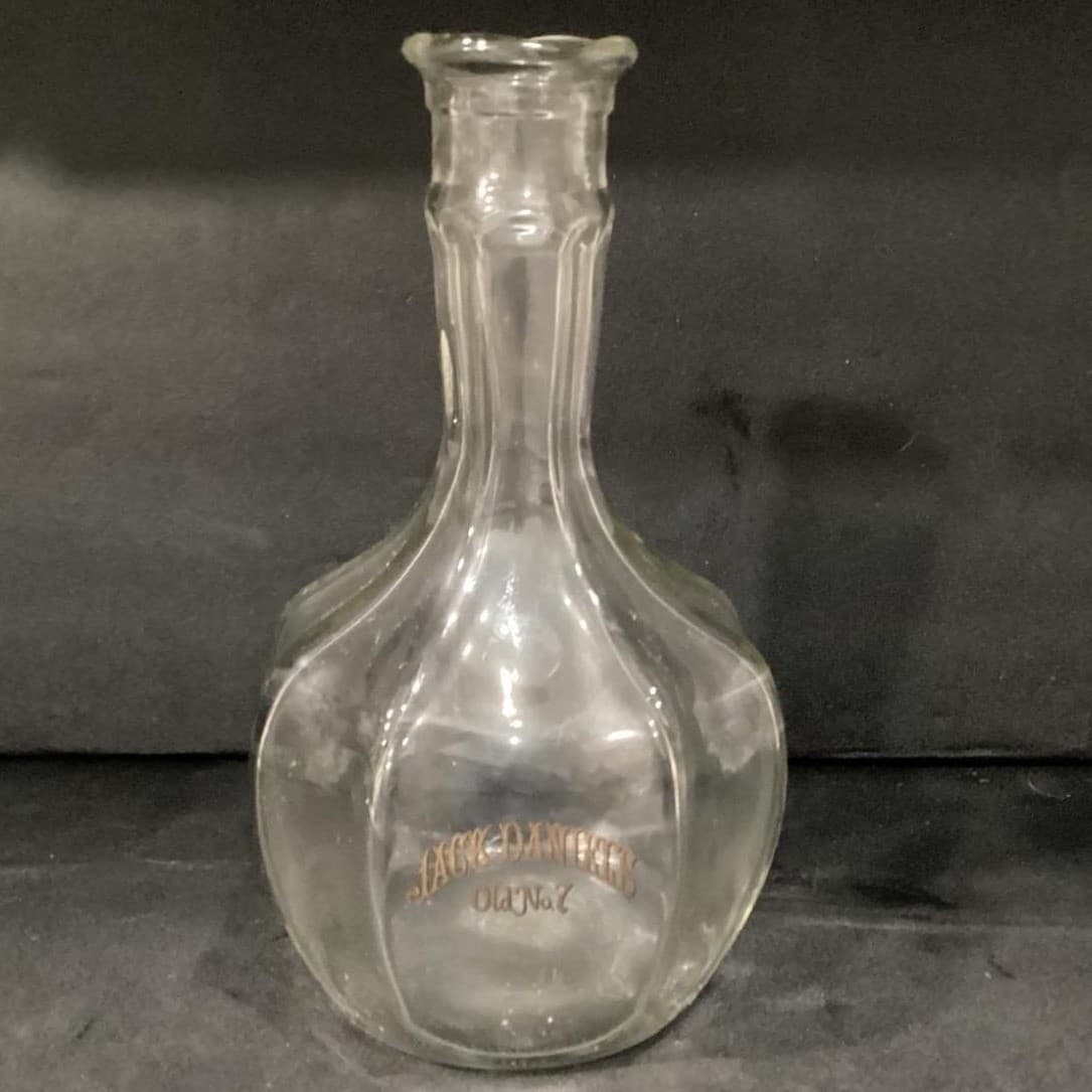 Vintage Jack Daniels Old No 7 Bourbon Whiskey Glass Decanter Bottle Gold 1.75L * - Thumbnail 8