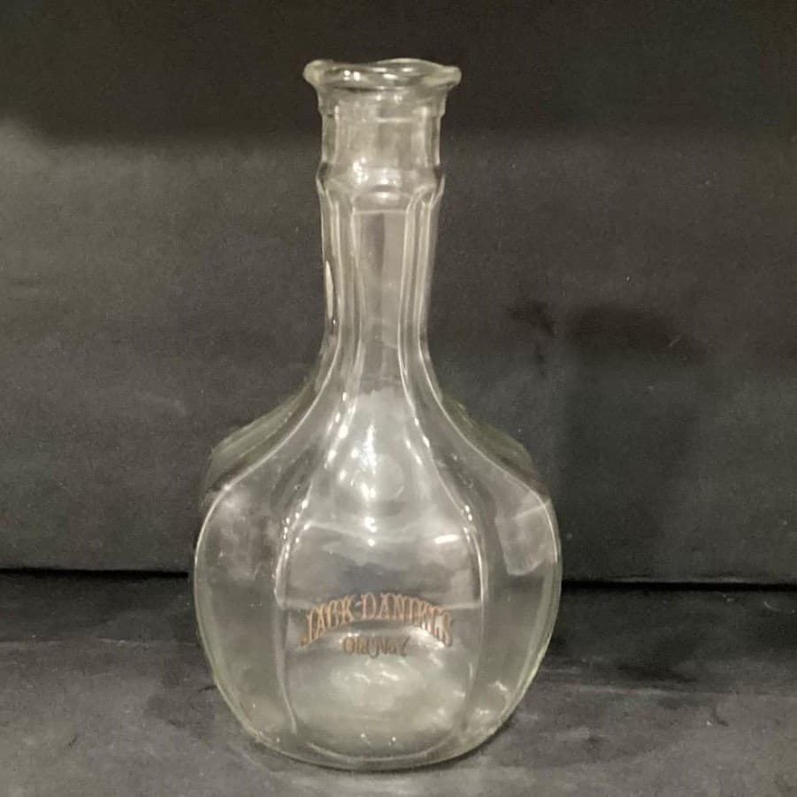 Vintage Jack Daniels Old No 7 Bourbon Whiskey Glass Decanter Bottle Gold 1.75L * - Thumbnail 7