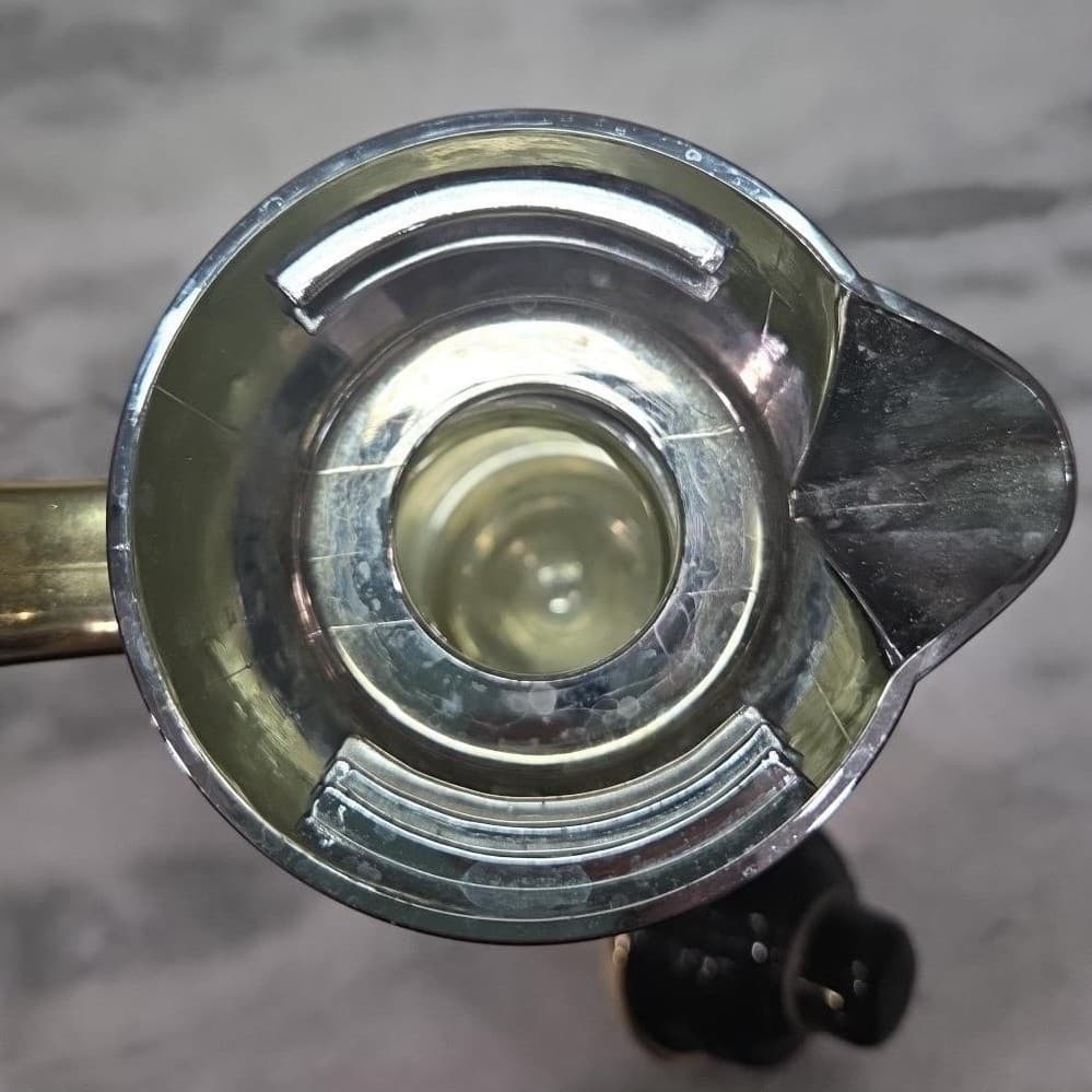 Thermal 1qt Plastic Coffee Pot, Vintage Insulated Silver Carafe, Kitchenware - Thumbnail 8