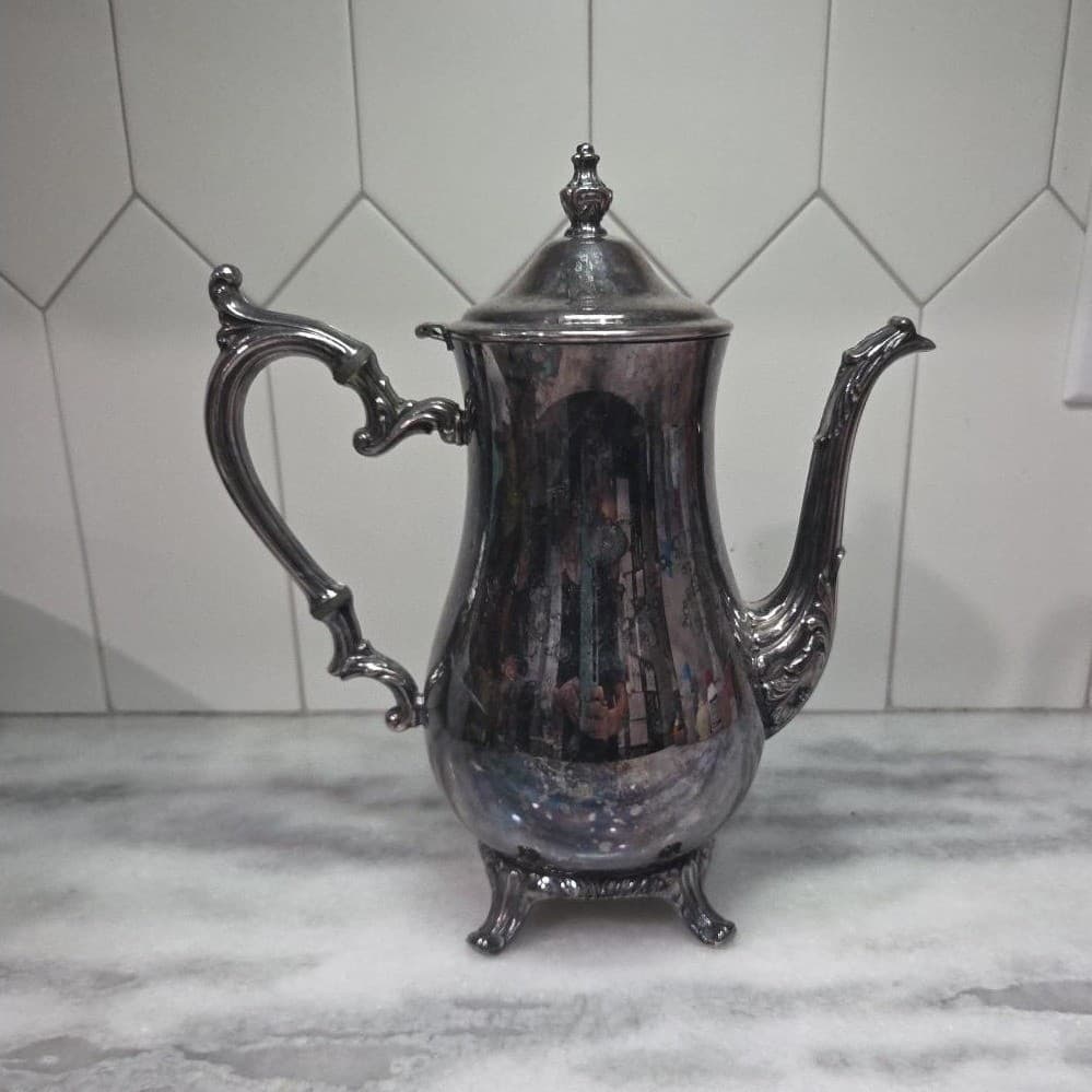 WM Rogers 800 Silver Plate Lidded Coffee Pot, Vintage Silverplate Teapot - Thumbnail 4