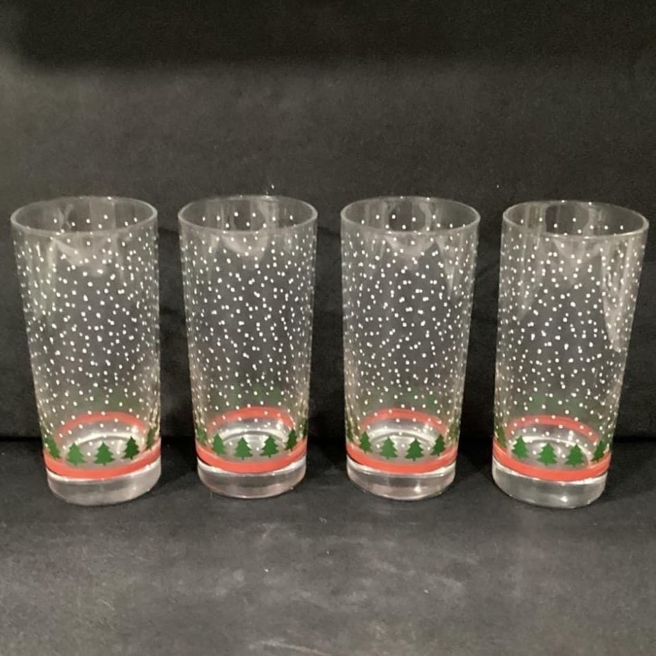 Winterland Winter Snow Tumblers by Libbey 4 Vintage Tree Holiday Glasses 16 0z - Thumbnail 8
