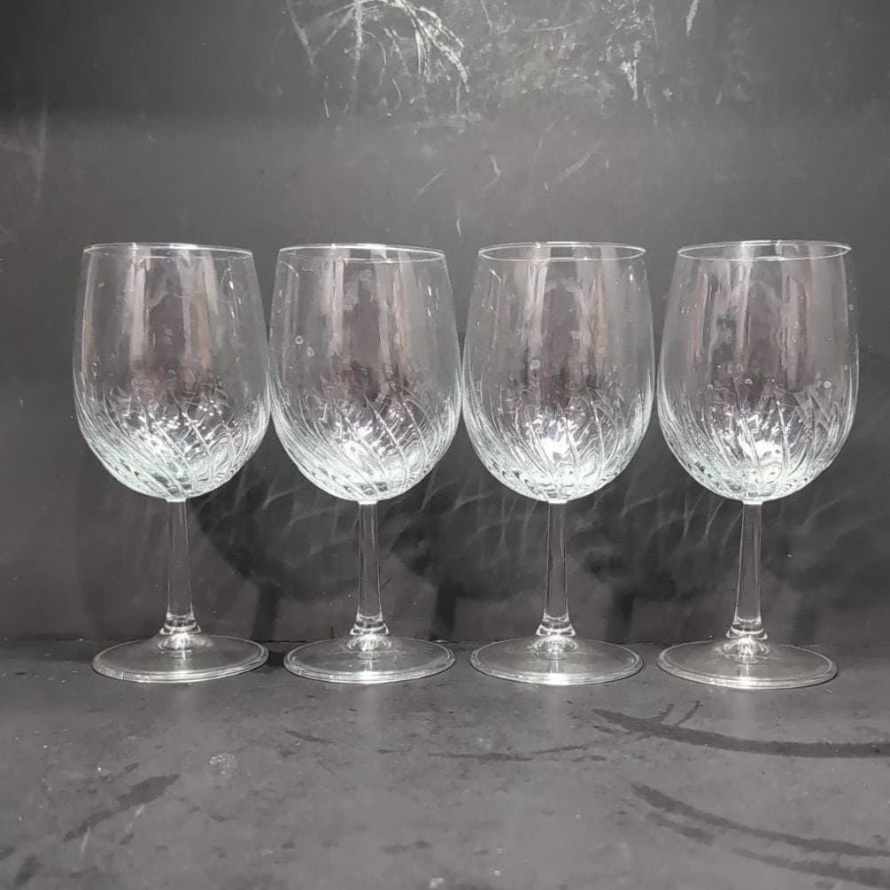 Royal Leerdam Radiance Pattern Wine Glasses, Set of 4, Replacement Stemware - Thumbnail 4