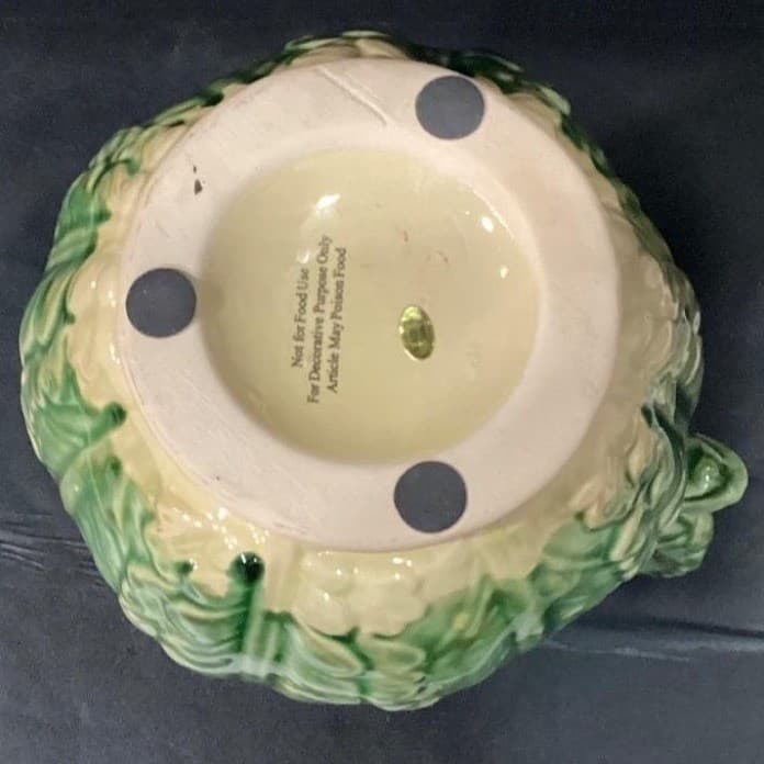 Cauliflower Cabbage Majolica Style Pitcher 9.75" Unbranded Ceramic Decor - Thumbnail 5